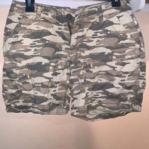 Columbia Army fatigue shorts